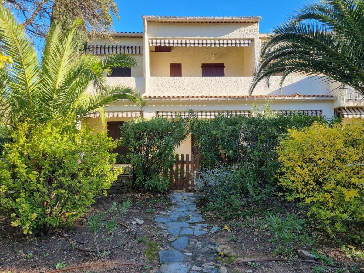 Studio Val Des Chenes-7 By Interhome Cavalaire-sur-Mer Bagian luar foto