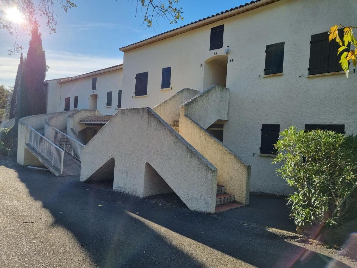 Studio Val Des Chenes-7 By Interhome Cavalaire-sur-Mer Bagian luar foto